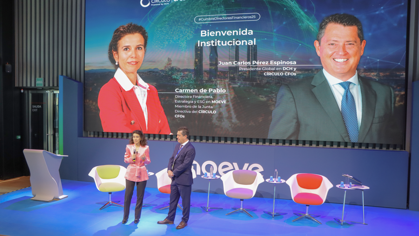 CARMEN DE PABLO, JUAN CARLOS PÉREZ ESPINOSA